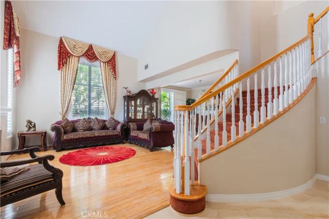 339 California, Arcadia, CA 91006