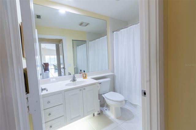 8876 ESTEPONA COURT, Sarasota, FL 34238