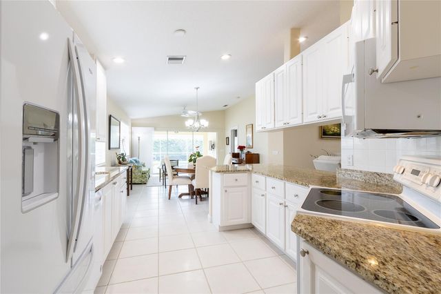 8876 ESTEPONA COURT, Sarasota, FL 34238