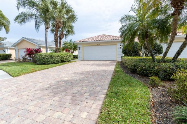 8876 ESTEPONA COURT, Sarasota, FL 34238
