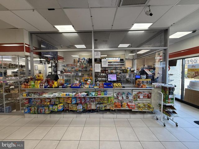 2850 BLADENSBURG RD NE, Washington, DC 20018