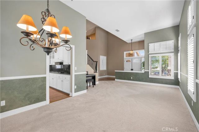 21658 Canyon Heights Circle, Saugus, CA 91390