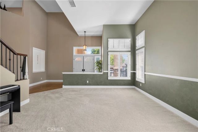 21658 Canyon Heights Circle, Saugus, CA 91390