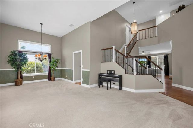 21658 Canyon Heights Circle, Saugus, CA 91390