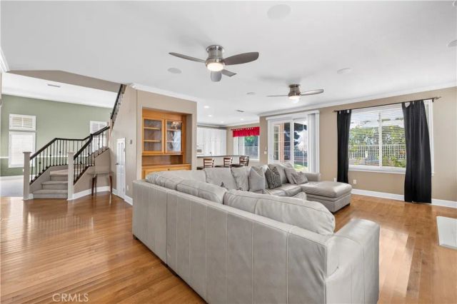 21658 Canyon Heights Circle, Saugus, CA 91390