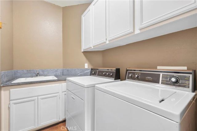 21658 Canyon Heights Circle, Saugus, CA 91390