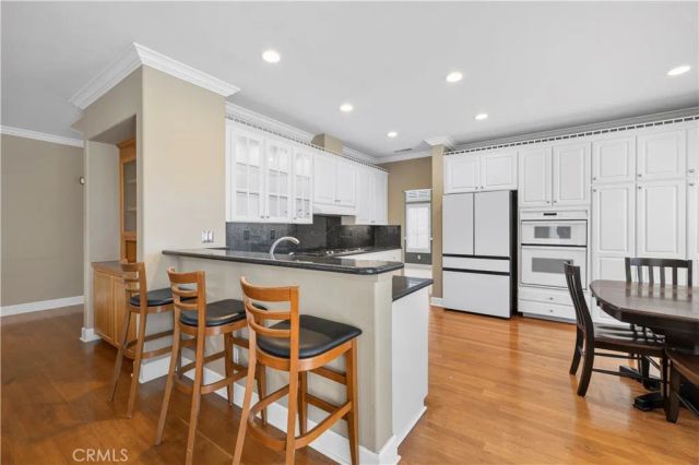 21658 Canyon Heights Circle, Saugus, CA 91390