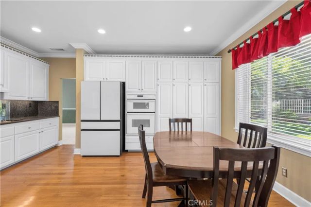 21658 Canyon Heights Circle, Saugus, CA 91390