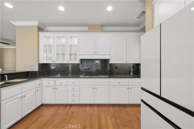 21658 Canyon Heights Circle, Saugus, CA 91390