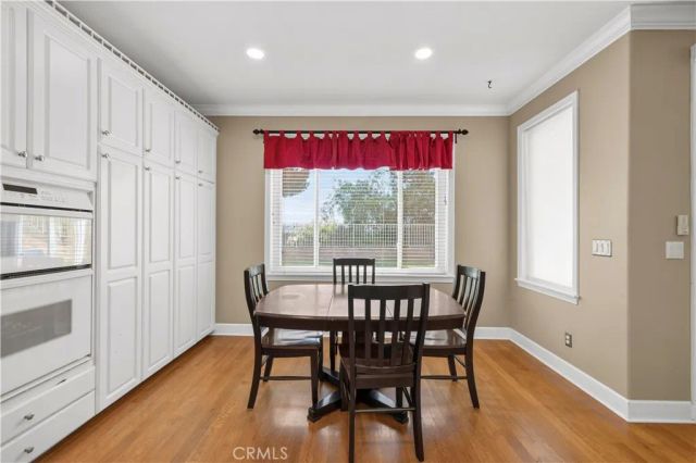 21658 Canyon Heights Circle, Saugus, CA 91390