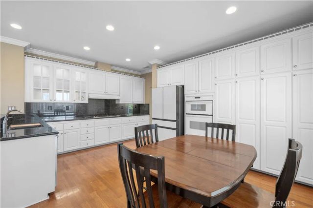 21658 Canyon Heights Circle, Saugus, CA 91390