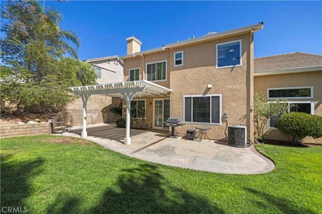 21658 Canyon Heights Circle, Saugus, CA 91390