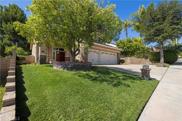21658 Canyon Heights Circle, Saugus, CA 91390