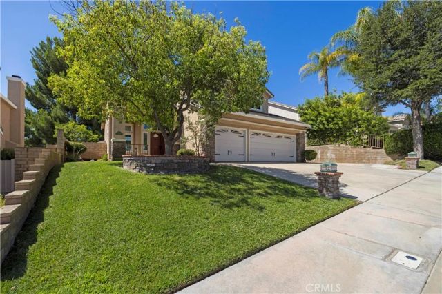 21658 Canyon Heights Circle, Saugus, CA 91390