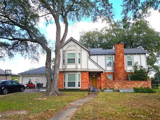 7310 Benwich Circle, Houston, TX 77095