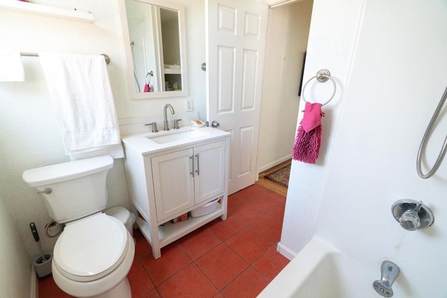 5223 15th Ave, Sacramento, CA 95820