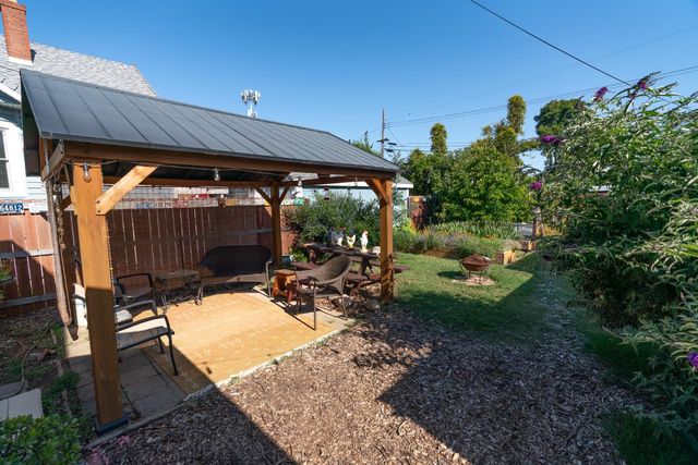 5223 15th Ave, Sacramento, CA 95820