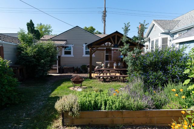 5223 15th Ave, Sacramento, CA 95820