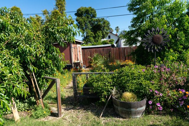 5223 15th Ave, Sacramento, CA 95820