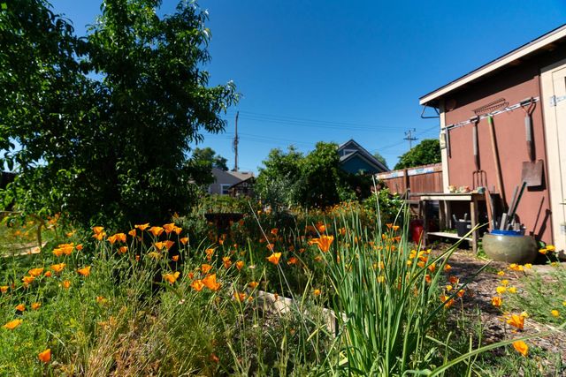 5223 15th Ave, Sacramento, CA 95820