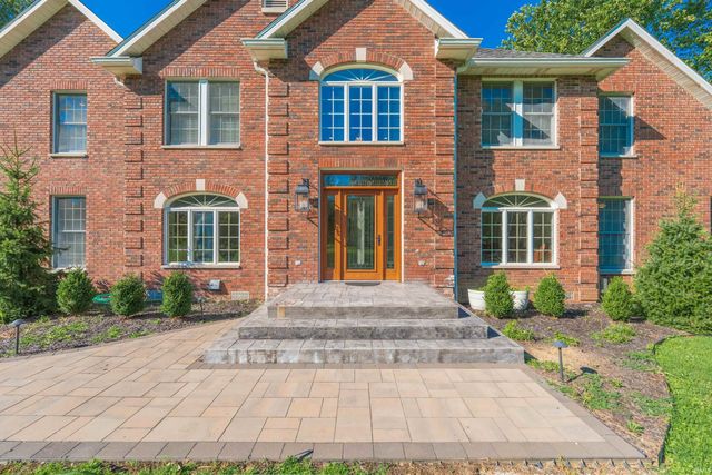 1540 E Linda Lane, Bloomington, IN 47401