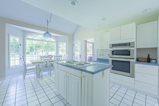 1540 E Linda Lane, Bloomington, IN 47401
