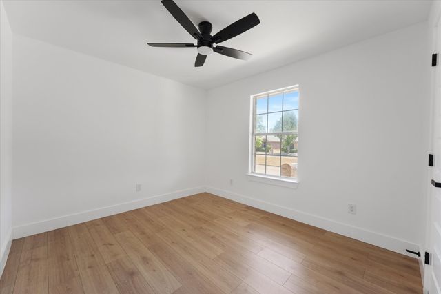 1941 Indian Lilac Drive, Lancaster, TX 75146