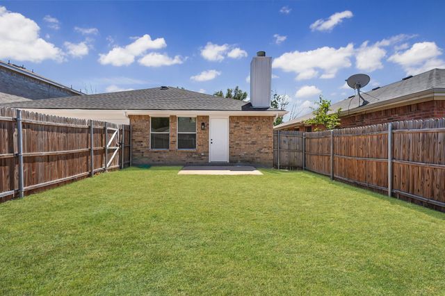 1941 Indian Lilac Drive, Lancaster, TX 75146