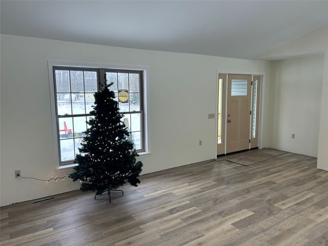 16754 CARR HILL Road, Meadville, PA 16335