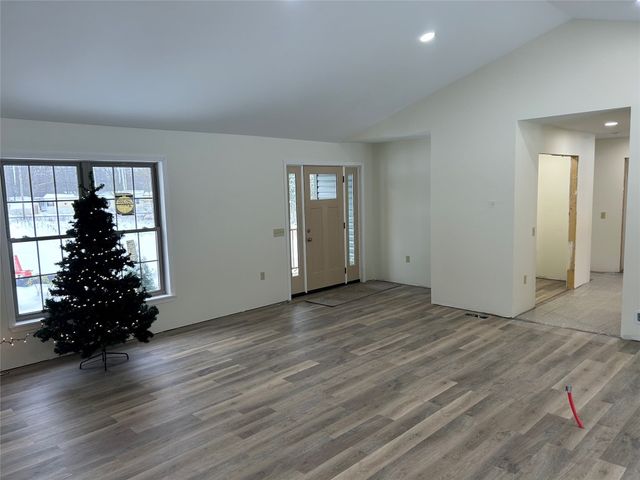 16754 CARR HILL Road, Meadville, PA 16335