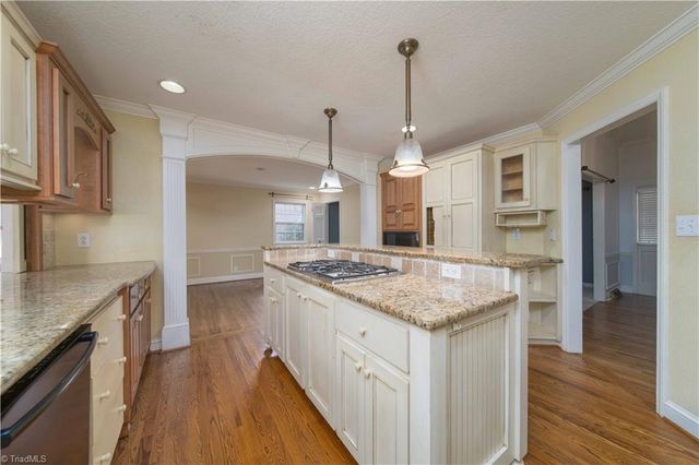 321 Stanaford Road, Winston-salem, NC 27104