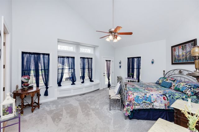 105 Majestic Oak Circle, Huxley, IA 50124