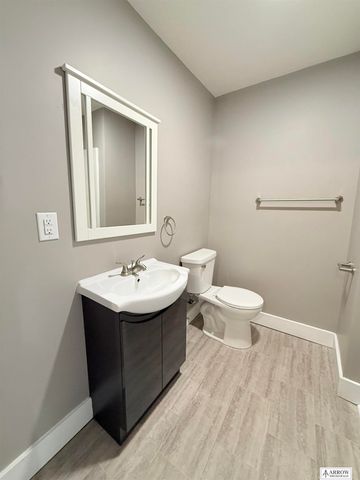 3009 Walnut Court, Lincoln, NE 68503