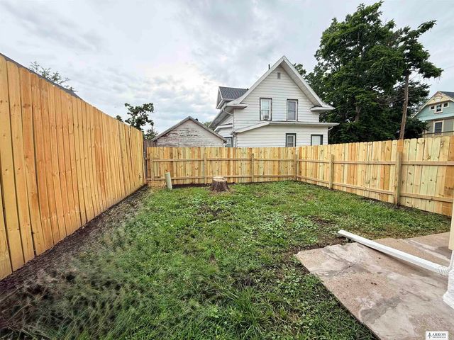 3009 Walnut Court, Lincoln, NE 68503