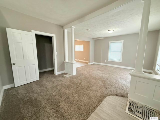 3009 Walnut Court, Lincoln, NE 68503