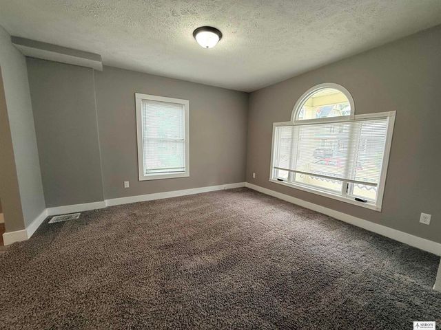 3009 Walnut Court, Lincoln, NE 68503