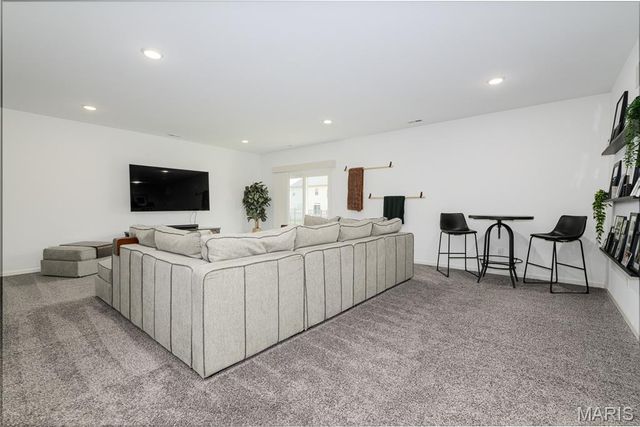 614 Highland Prairie Drive, O'fallon, MO 63368