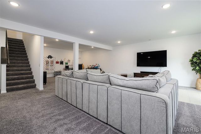 614 Highland Prairie Drive, O'fallon, MO 63368