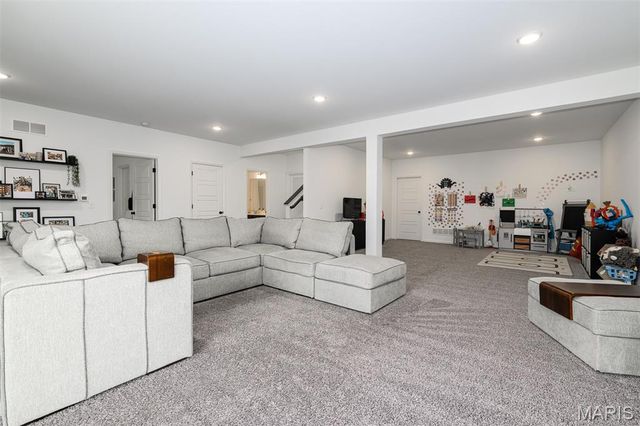 614 Highland Prairie Drive, O'fallon, MO 63368