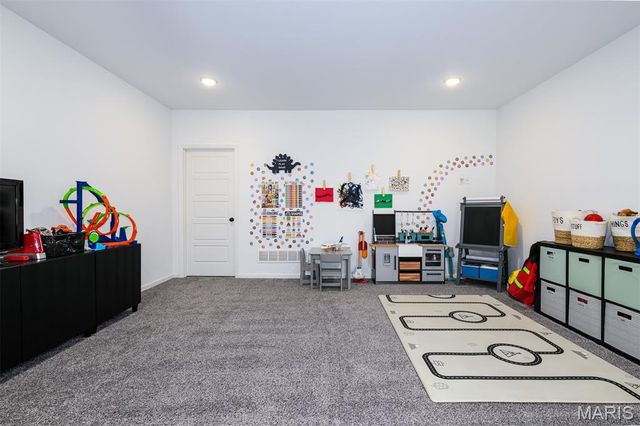 614 Highland Prairie Drive, O'fallon, MO 63368