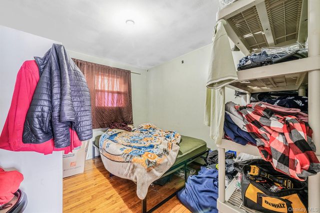 73 Olive Street, Central Islip, NY 11722