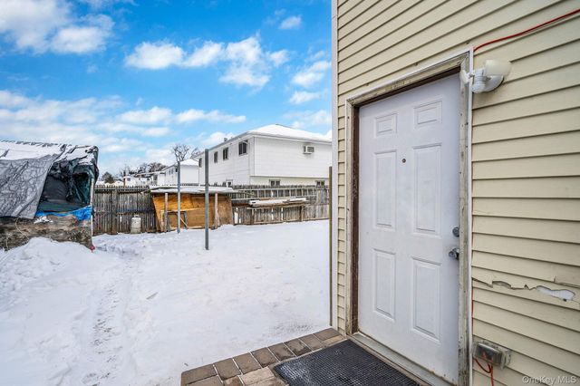 73 Olive Street, Central Islip, NY 11722