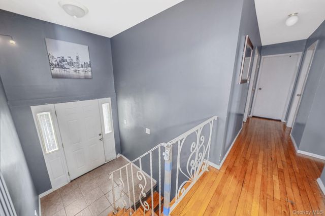 73 Olive Street, Central Islip, NY 11722