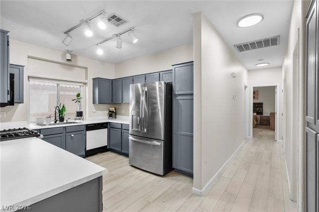 6800 Indian Chief Drive 204, Las Vegas, NV 89130