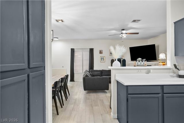 6800 Indian Chief Drive 204, Las Vegas, NV 89130