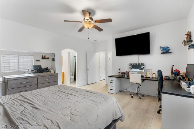 6800 Indian Chief Drive 204, Las Vegas, NV 89130