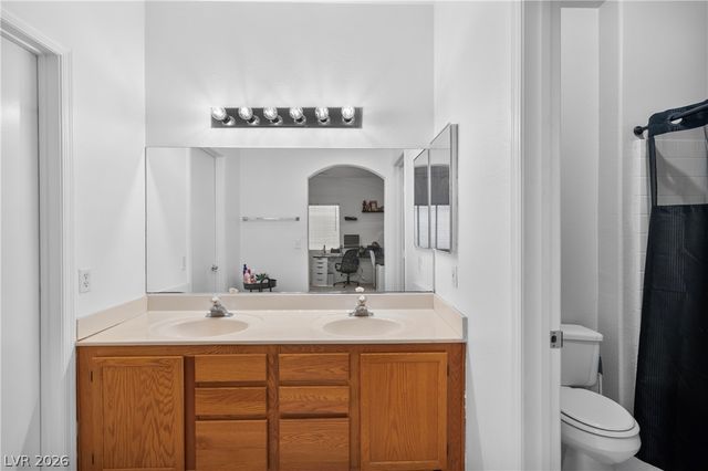 6800 Indian Chief Drive 204, Las Vegas, NV 89130