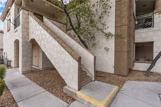 6800 Indian Chief Drive 204, Las Vegas, NV 89130