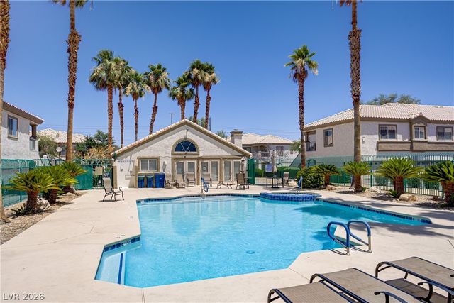 6800 Indian Chief Drive 204, Las Vegas, NV 89130