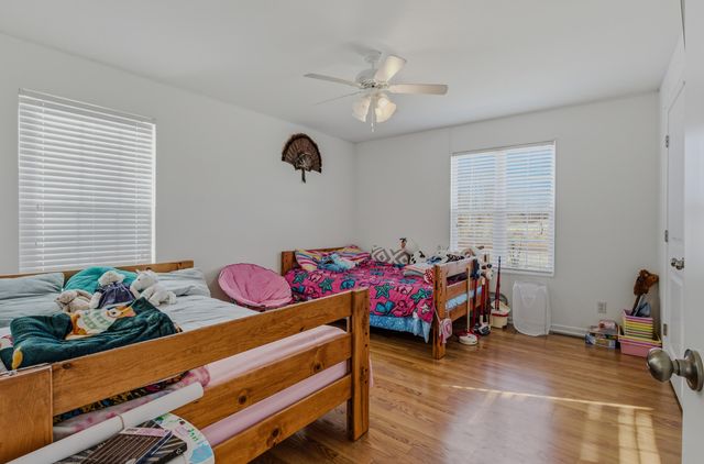 2340 N LAKE OF THE WOODS RD, Columbia, MO 65202